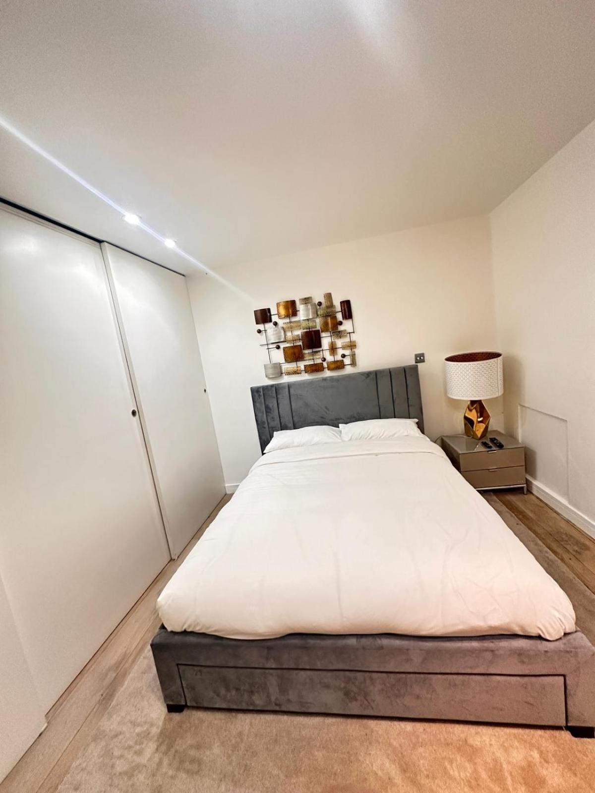 Spacious Central London Flat - 2Bhk Londres Exterior foto